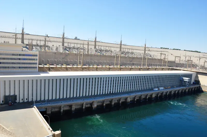 High Dam visit on 8 Days Cairo & Nile Cruise Tour.